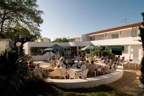 Le Robinson Hotel Saint-Jean-de-Monts Exterior photo