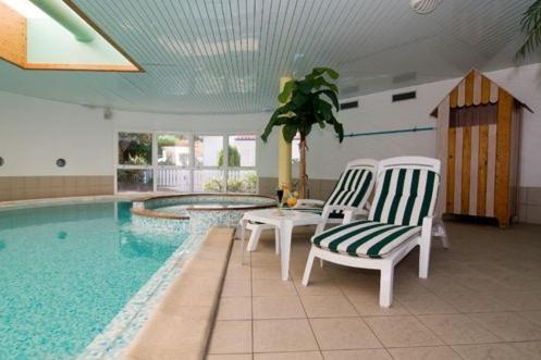 Le Robinson Hotel Saint-Jean-de-Monts Exterior photo