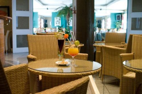 Le Robinson Hotel Saint-Jean-de-Monts Exterior photo
